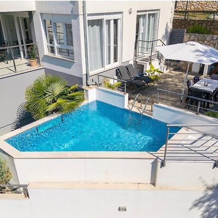 Apartment Sasso Bianco With The Private Pool Nijvice Zewnętrze zdjęcie